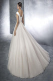 W1 White One Size 6 Jolie Dark Ivory Gown