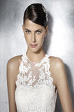 W1 White One Size 8 Jensen Off White Gown